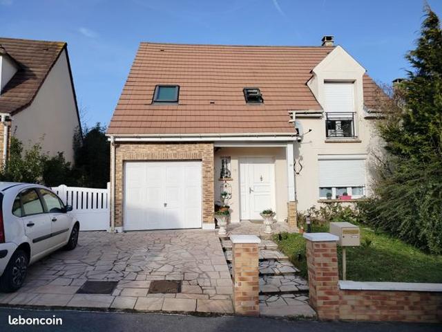 Maison vente à Louvres, Martinique