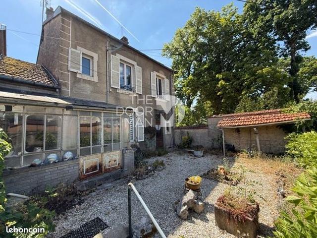 Maison vente à Sens, Chaumont