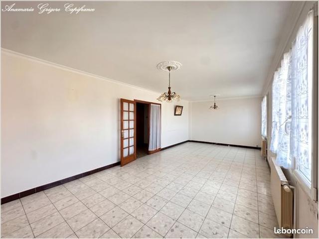 Maison vente à Ollé, Eure-et-Loir