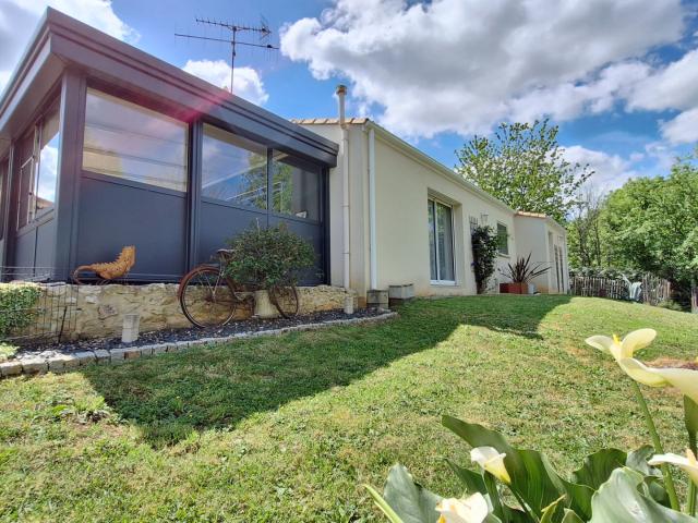 Maison vente à Niort, Aigonnay