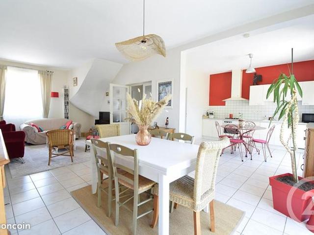 Maison vente à Laval, Saint-berthevin