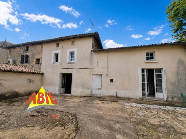 Maison vente à Boissoudan, Pamplie