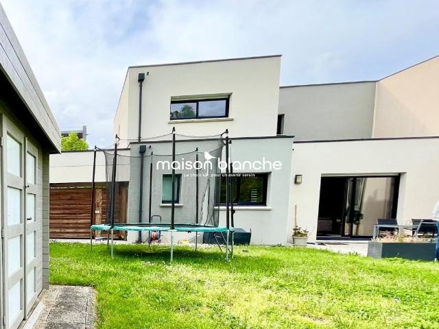 Maison vente à Angers, Montreuil-juigné