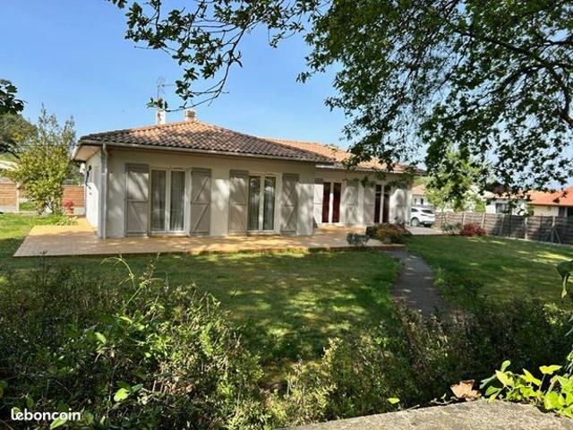 Maison vente à Bordeaux, Le Pian-médoc