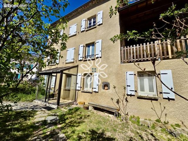Maison vente à Brioude, Auvergne-Rhône-Alpes