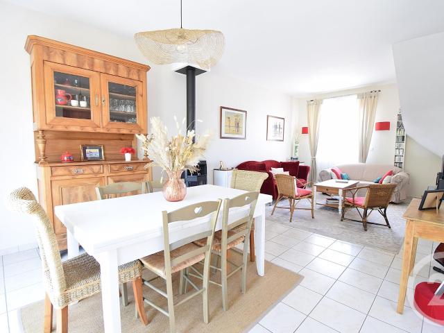 Maison vente à Laval, Saint-berthevin
