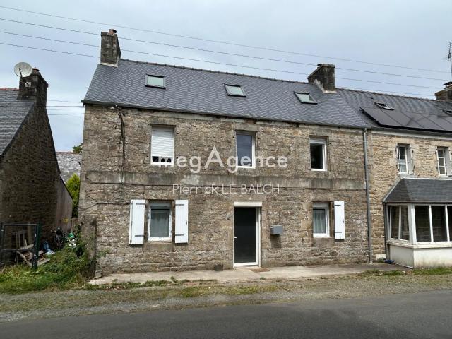 Maison vente à Kerouieck, Plounévez-Moëdec