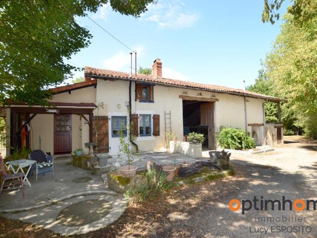 Maison vente à Chabanais, Charente