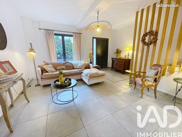 Maison vente à Nanterre, Rueil-malmaison