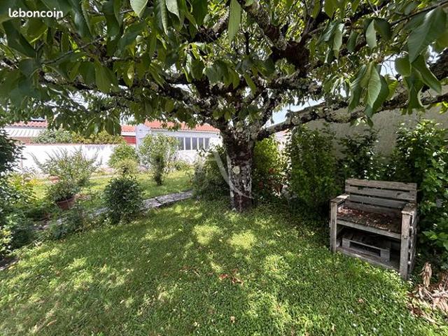 Maison vente à Saintes