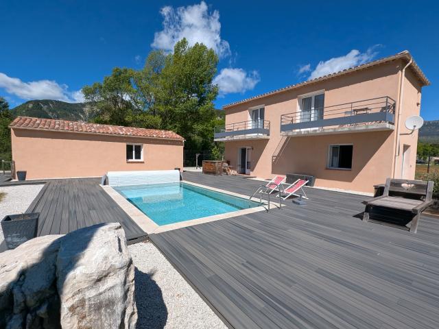 Maison vente à Castellane