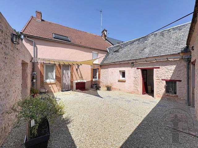 Maison vente à Chartres, Bleury