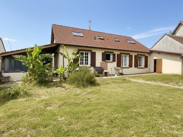 Maison vente à Orléans, Cerdon