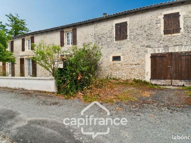 Maison vente à Saint-Jean-d'Angély, Saint-pardoult
