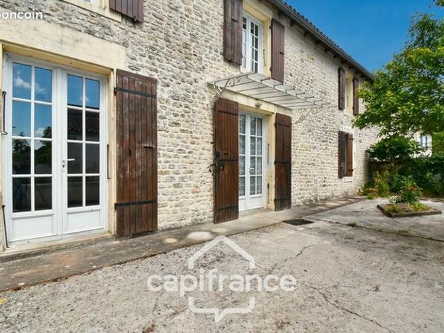 Maison vente à Saint-Jean-d'Angély, Saint-pardoult