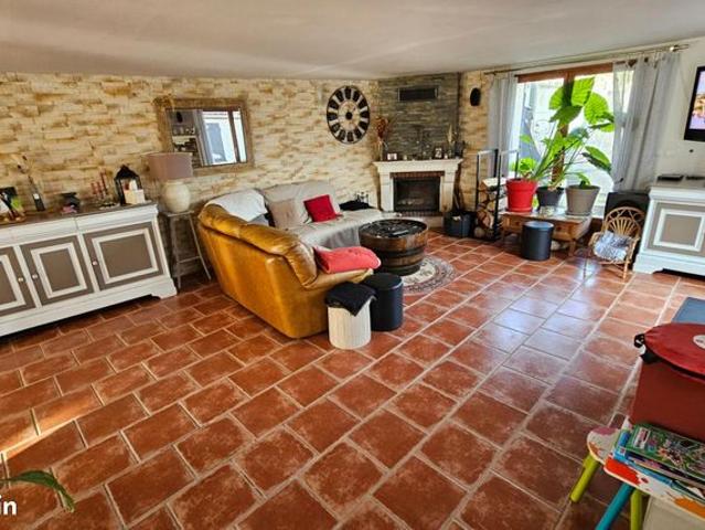 Maison vente à Mantes-la-Jolie, Houdan