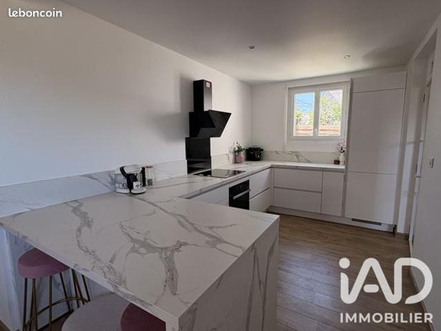 Maison vente à Saint-Nazaire, La Chapelle-des-marais