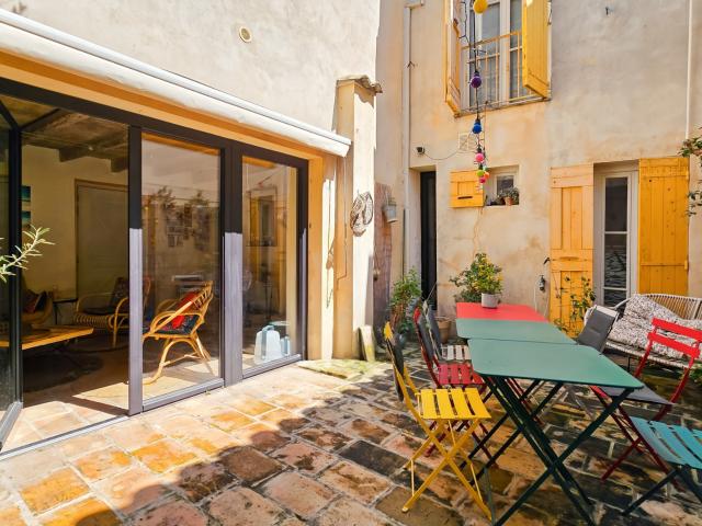 Maison vente à Nîmes, Aigues-mortes
