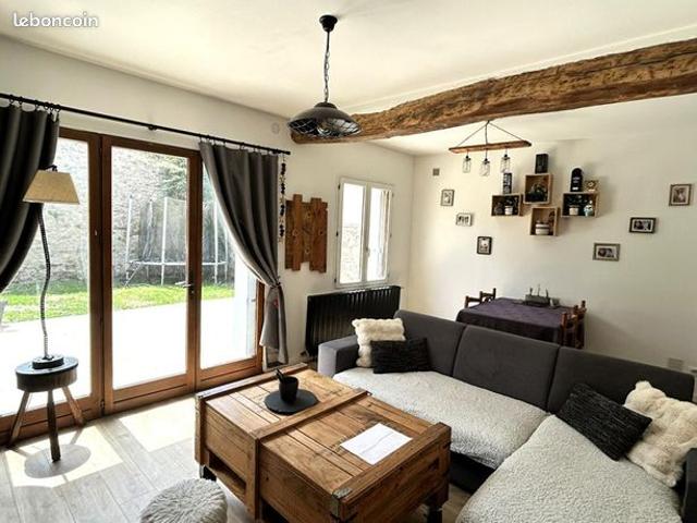 Maison vente à Pontoise, Marines