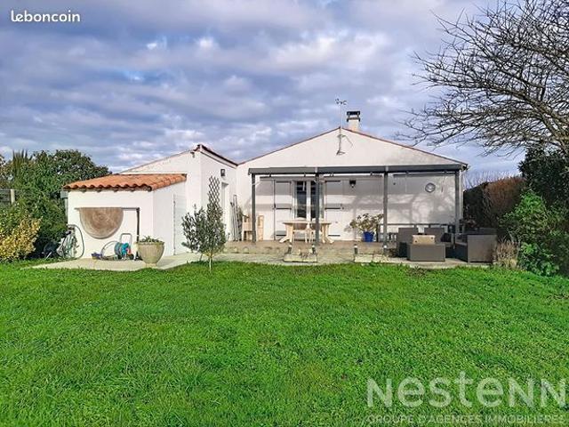 Maison vente à Saintes, Semussac