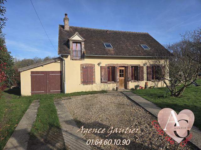 Maison vente à Sens, Domats