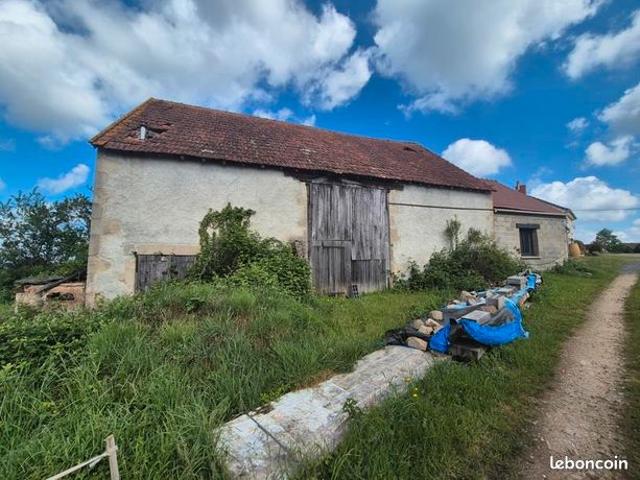 Maison vente à Montluçon, Sainte-thérence