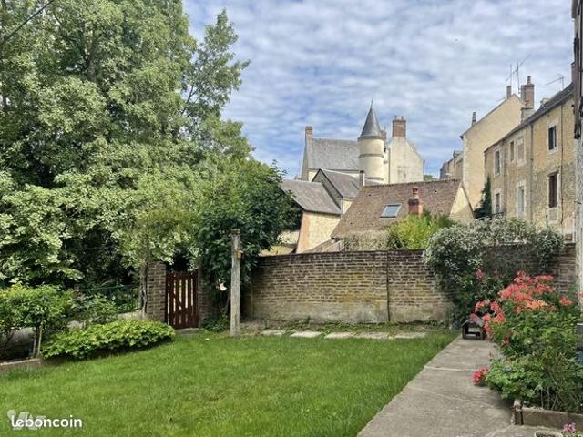 Maison vente à Mortagne-au-Perche, Orne