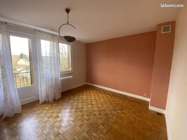 Maison vente à Riom, Bourg-lastic