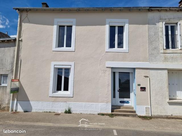 Maison vente à Parthenay, Vausseroux
