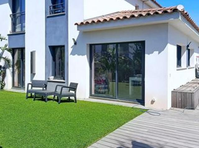 Maison vente à Arrondissement de Toulon, Le Pradet