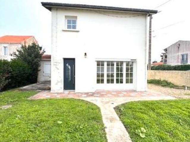 Maison vente à Saintes