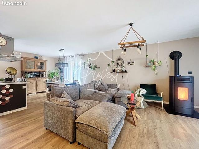 Maison vente à Montbéliard, Dampierre-les-bois