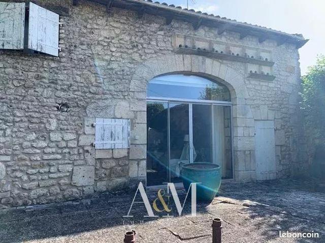 Maison vente à Cognac, Saint-simeux