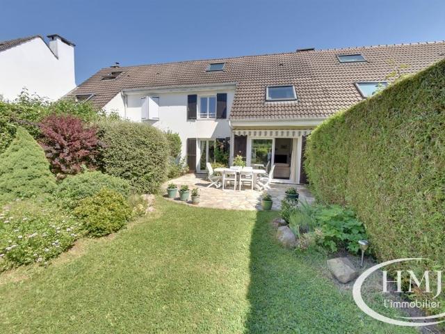 Maison vente à Évry, Petit-bourg