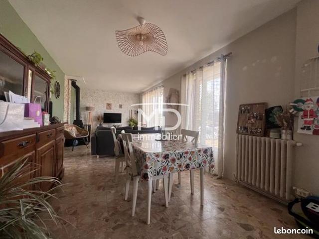 Maison vente à Évreux, Aviron