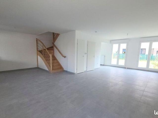 Maison vente à Évry, Champcueil