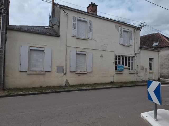 Maison vente à Avallon, Sennevoy-le-bas