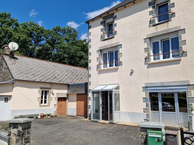 Maison vente à Saint-Gilles-du-Mené, Le Mené