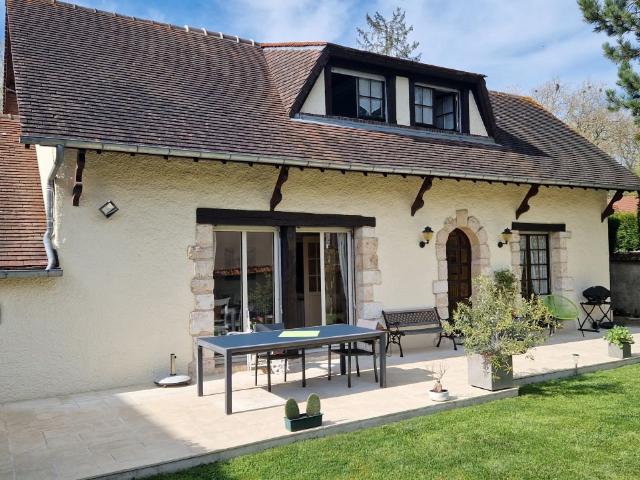 Maison vente à Chartres, Jouy