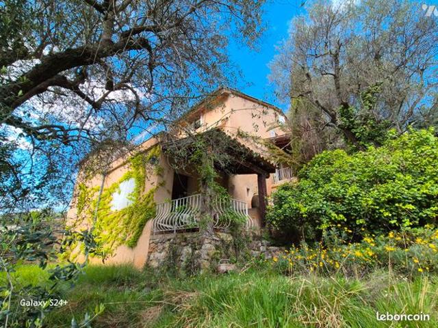 Maison vente à Nice, Levens