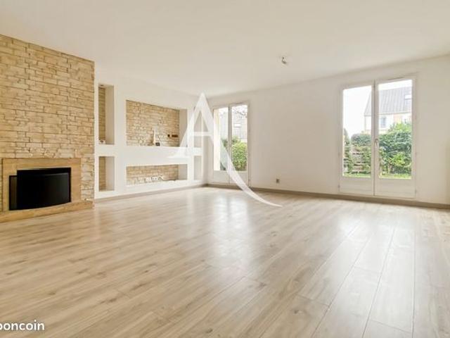 Maison vente à Élancourt, Yvelines