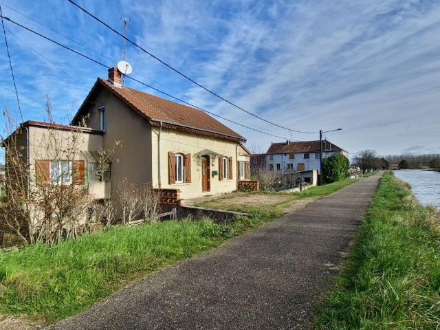 Maison vente à Charolles, Digoin