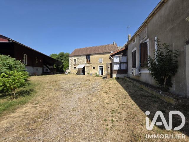 Maison vente à Les Commeaux, Sougères-en-Puisaye