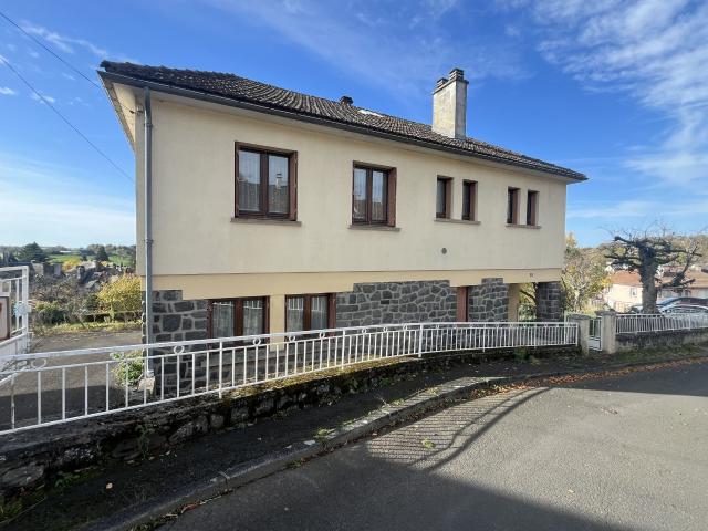 Maison vente à Mauriac