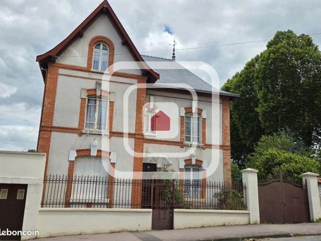 Maison vente à Reims, Fismes