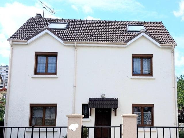 Maison vente à Le Saule Blanc, Bondy