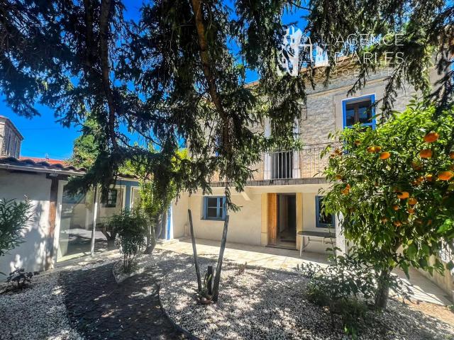 Maison vente à Arles