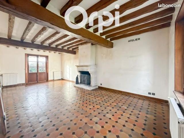 Maison vente à Compiègne, Lachelle