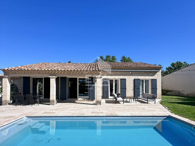 Maison vente à Arles, Mollégès