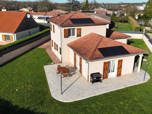 Maison vente à Bourg-en-Bresse, Grièges